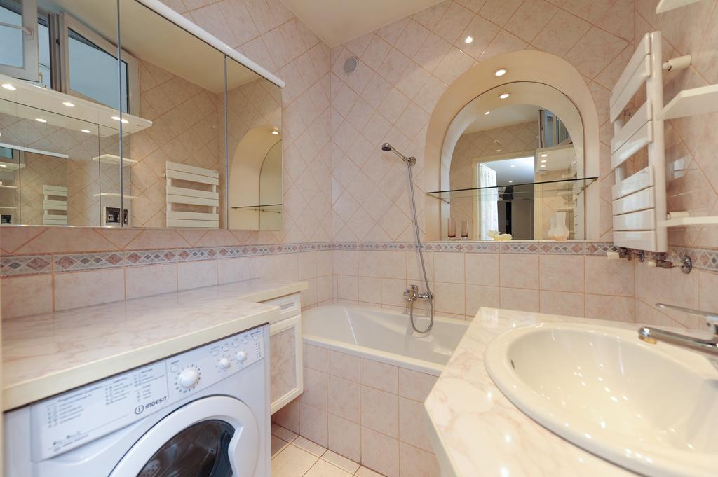 Appartement Minuetto Five Stars Holiday House Nicea Zewnętrze zdjęcie