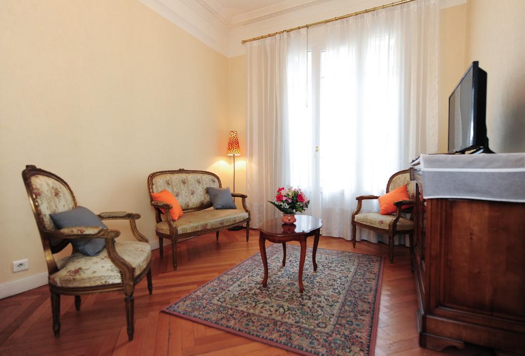 Appartement Minuetto Five Stars Holiday House Nicea Zewnętrze zdjęcie